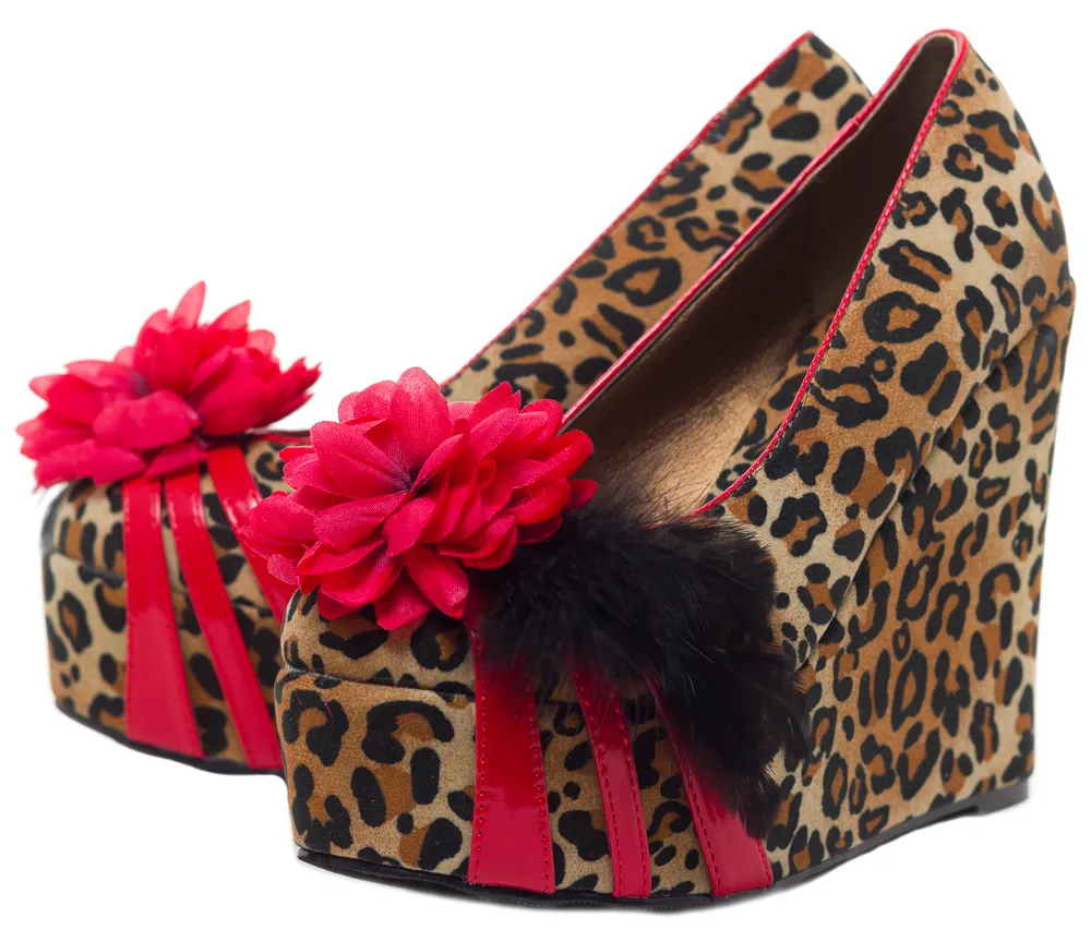 BETTIE PAGE EDNA WEDGES LEOPARD