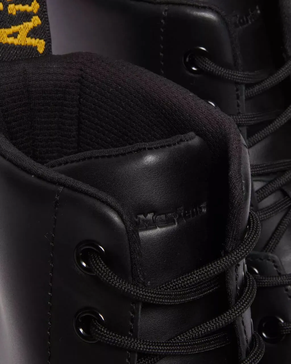 Boots Dr. Martens Crewson Classic Leather Everyday, black